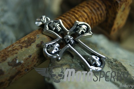 PŘÍVĚSEK Z CHIRURGICKÉ OCELI 4SKULL CROSS