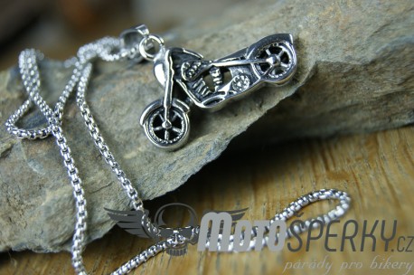 PŘÍVĚSEK Z CHIRURGICKÉ OCELI SKULL CHOPPER